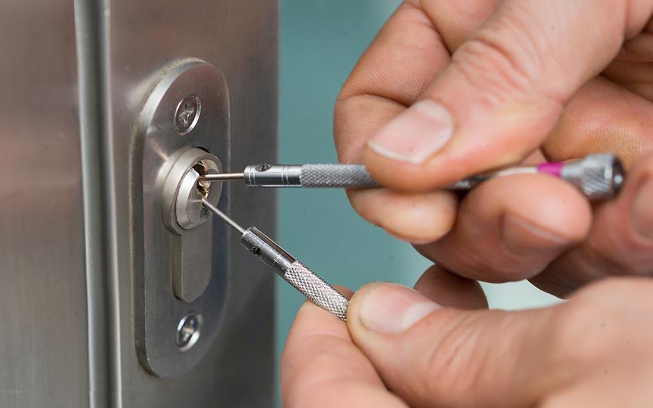 serrurier serrurerie metal maintenance Houilles